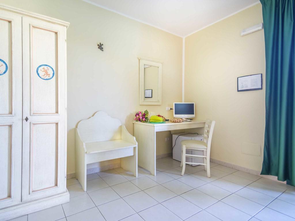 Hotel Ariadimari Valledoria  Dış mekan fotoğraf